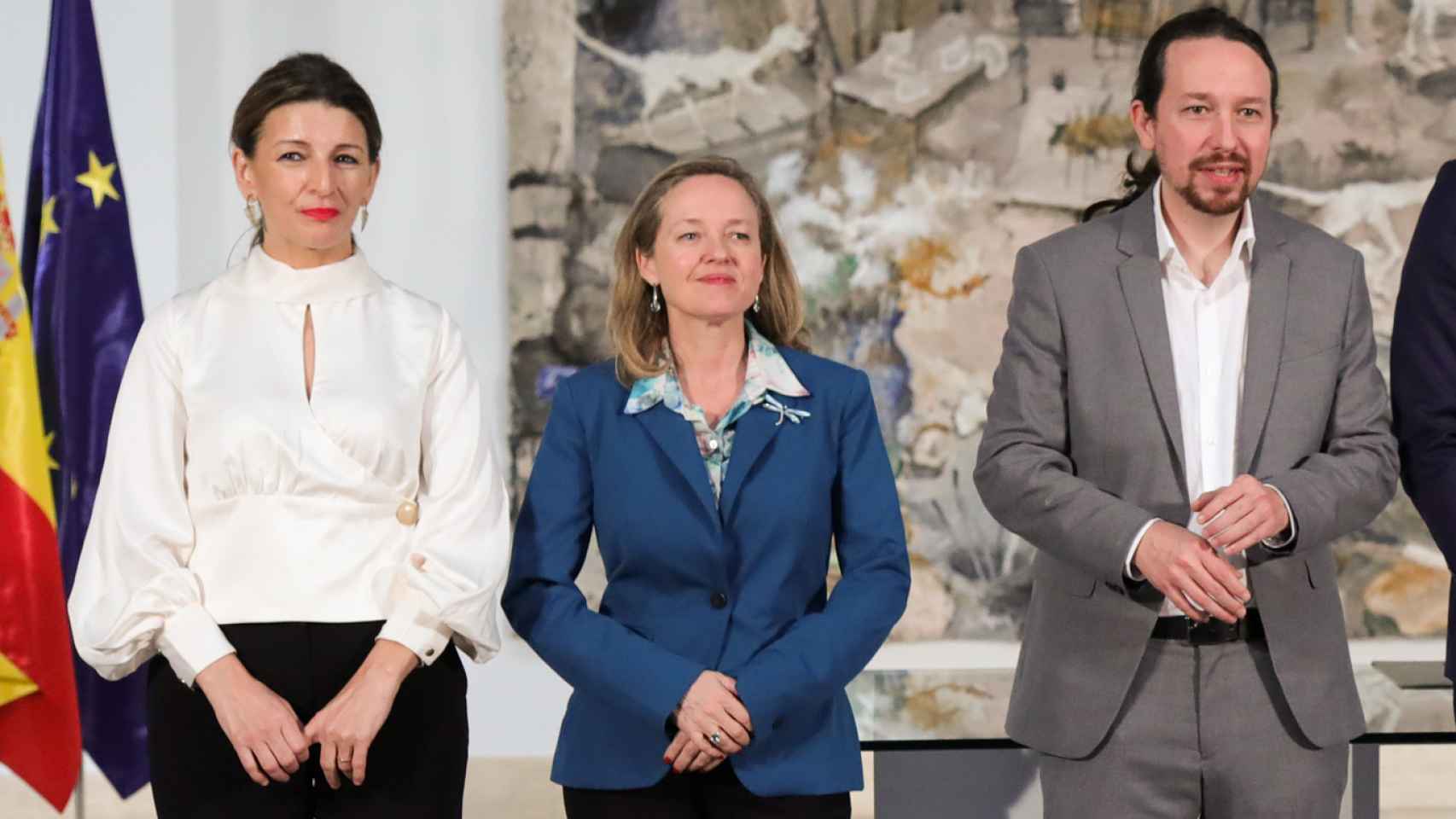 Yolanda Díaz, ministra de Trabajo, Nadia Calviño, vicepresidenta económica, y Pablo Iglesias, vicepresidente social.