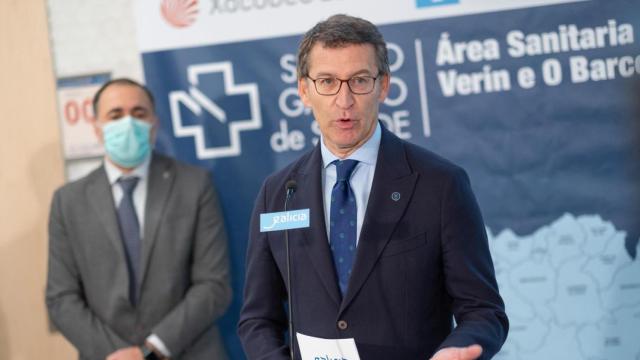 El presidente de la Xunta, Alberto Núñez Feijóo, visita el nuevo centro de salud de Pereiro de Aguiar (Ourense).