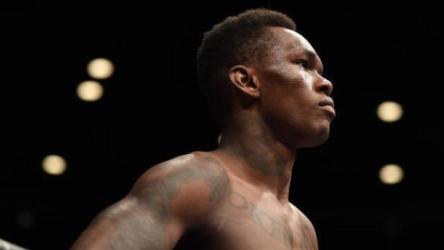 El luchador de la UFC Israel Adesanya