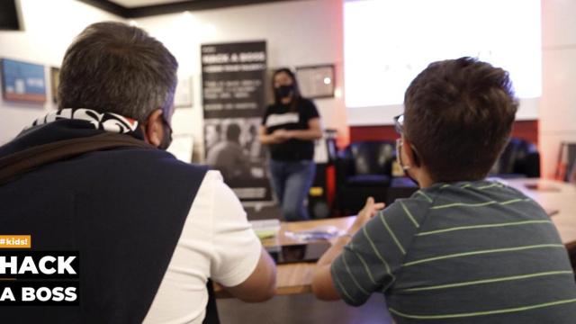 Taller de HACK A BOSS KIDS