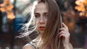 En las mujeres con el cabello largo se nota más este efecto.