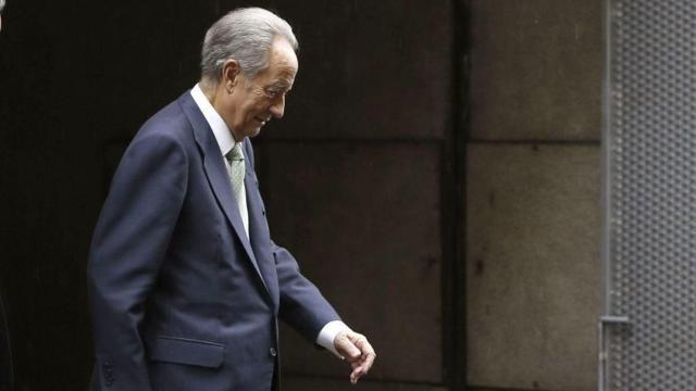 Juan Miguel Villar Mir saliendo de declarar en la Audiencia Nacional.