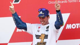 Joan Mir celebra su título de campeón de MotoGP