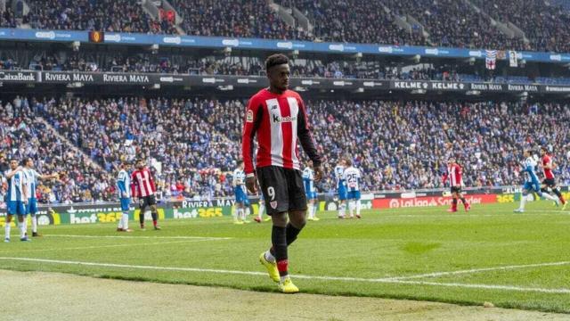 Iñaki Williams, en el partido ante el Espanyol en el RCDE Stadium. Foto: Twitter (@Williaaams45)