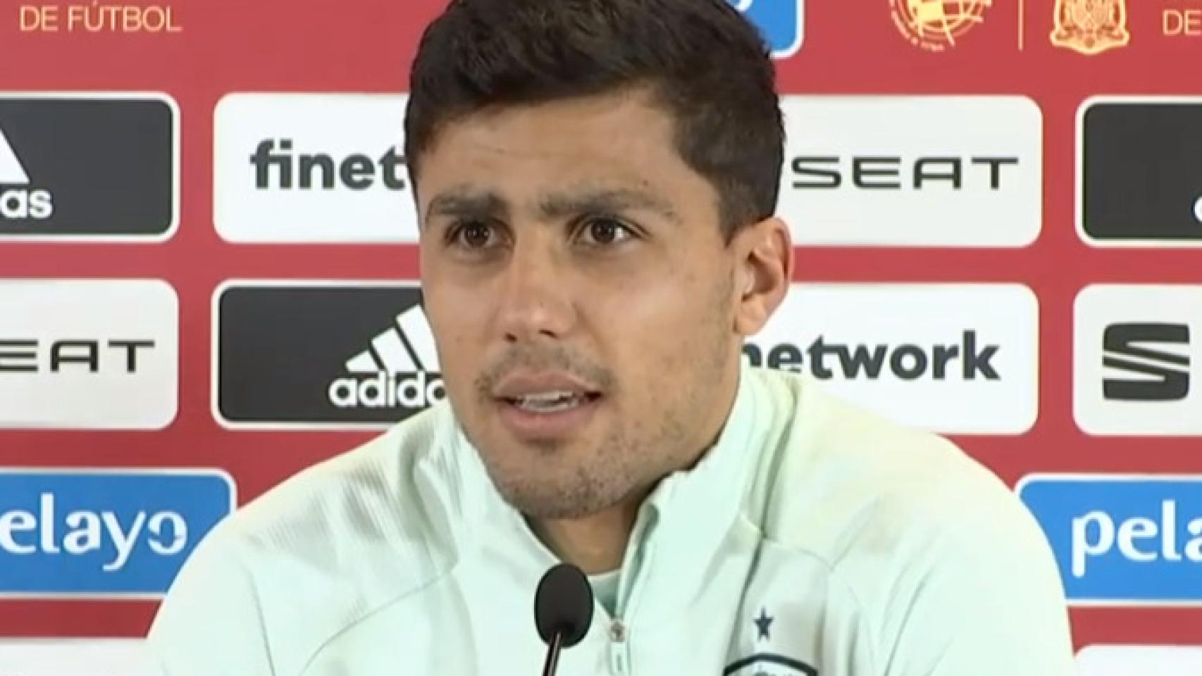 Rodri, en rueda de prensa de la selección española de fútbol