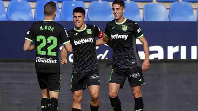 Los jugadores del Leganés celebran un gol ante el Málaga