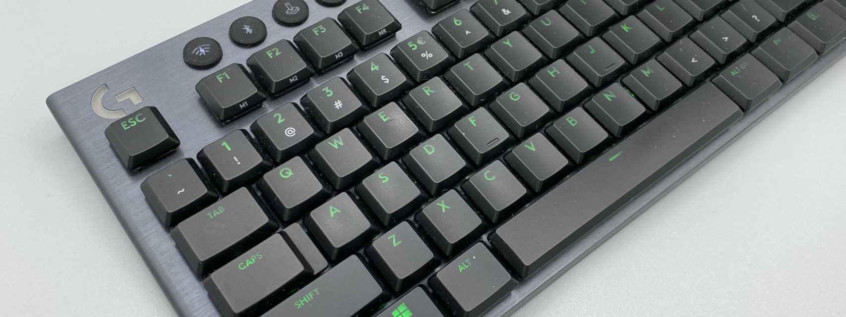 G915 fashion teclado