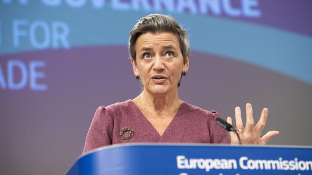 La vicepresidenta de la Comisión, Margrethe Vestager, durante la rueda de prensa de este miércoles