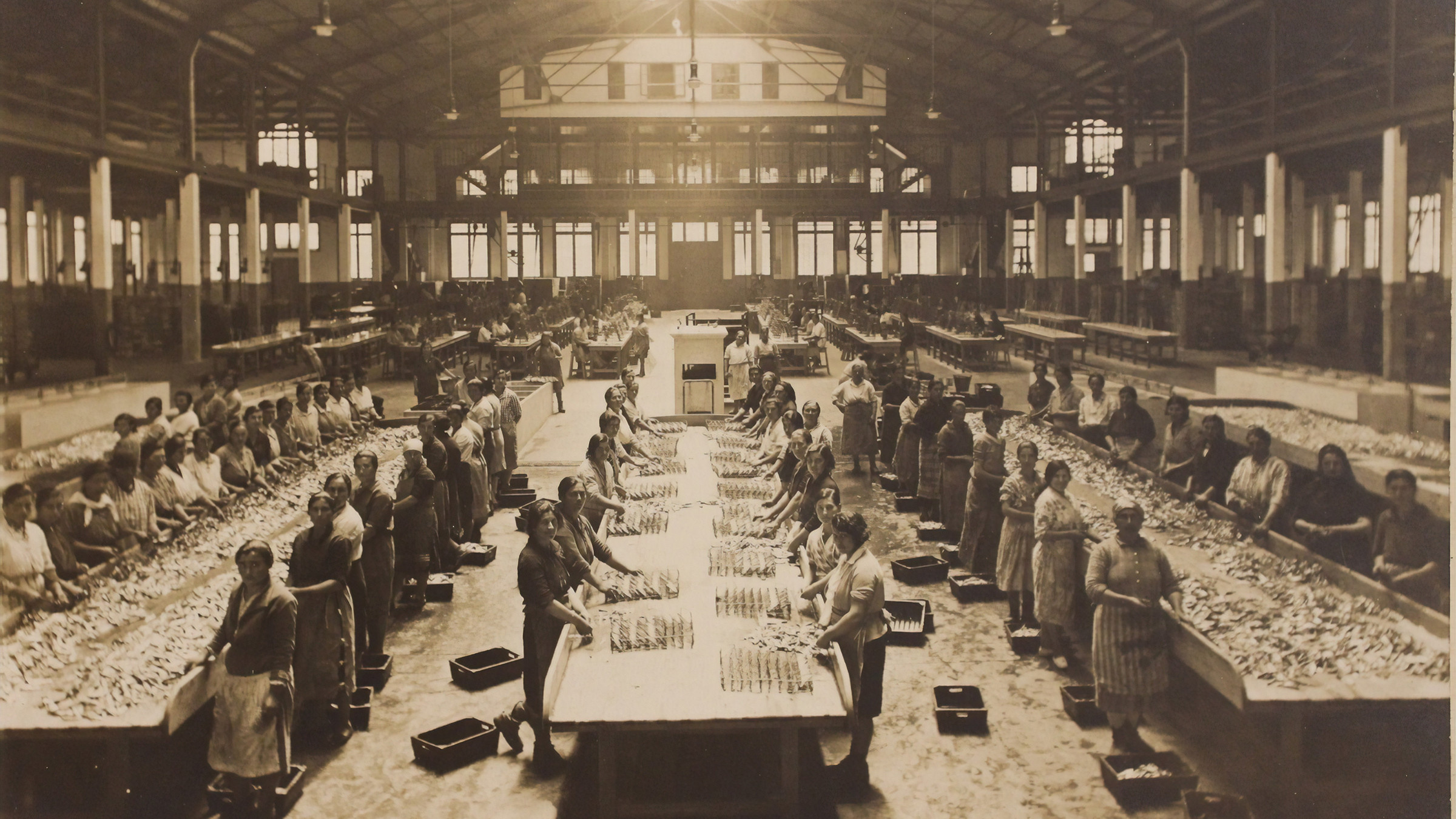 Interior de la fábrica de Bernardo Alfageme. Foto: Imagen del archivo del Museo Anfaco.