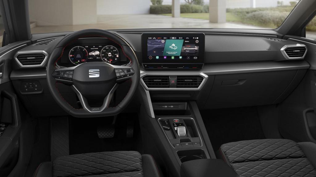 Interior del Seat León e-Hybrid.