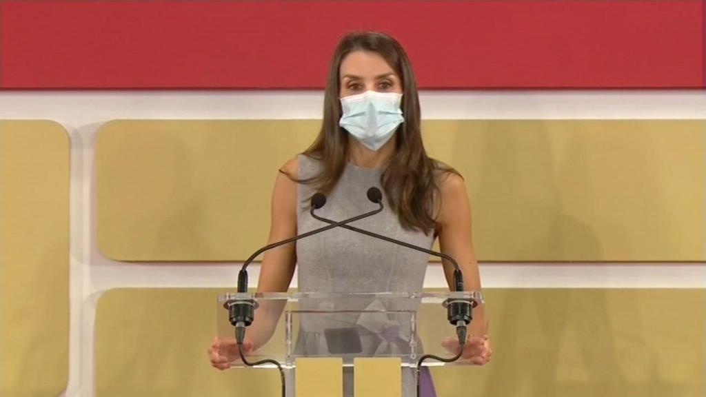 Letizia asistiendo este lunes al acto de los Premios Rey Jaime I 2020 en Valencia.