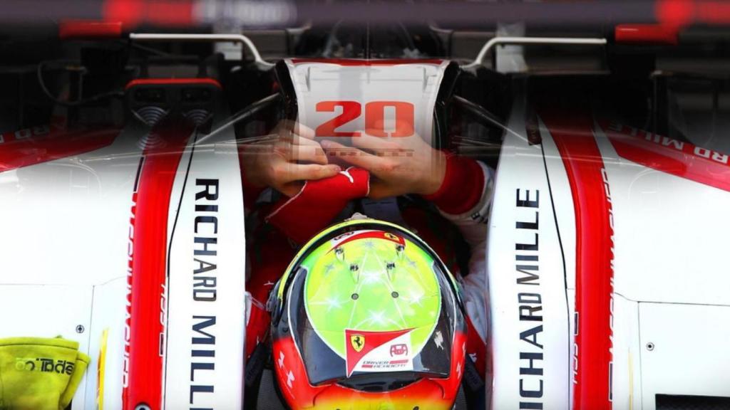 Mick Schumacher en su PREMA y el Haas de 2020 en un fotomontaje