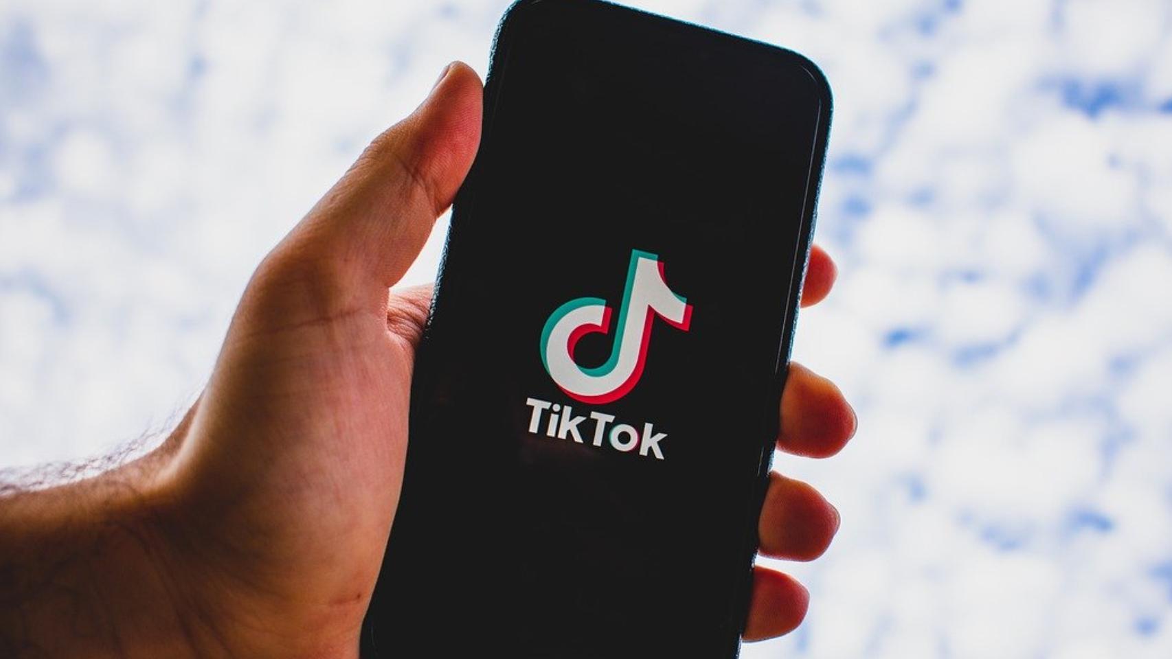 TikTok lanza en España nuevas funciones de control parental para establecer un horario y fomentar contenidos educativos