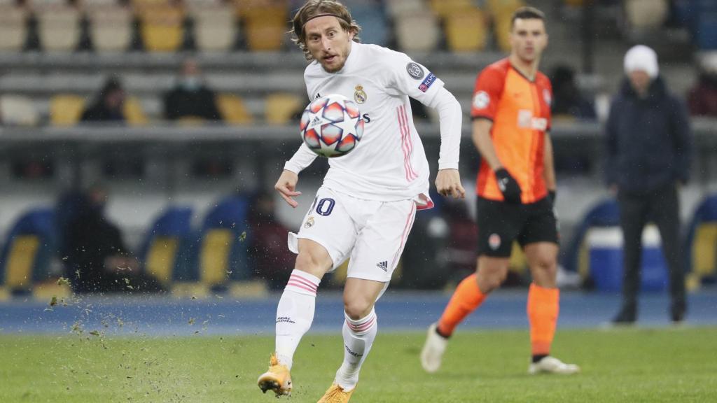 Luka Modric, en el Shakhtar Donetsk - Real Madrid de la Champions League