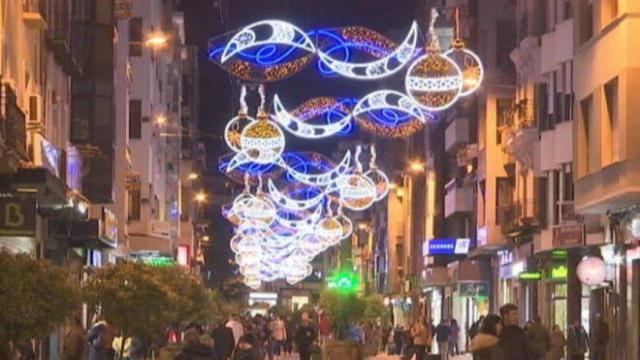 Imagen de archivo de las luces de Navidad en Cuenca. Foto: CMM