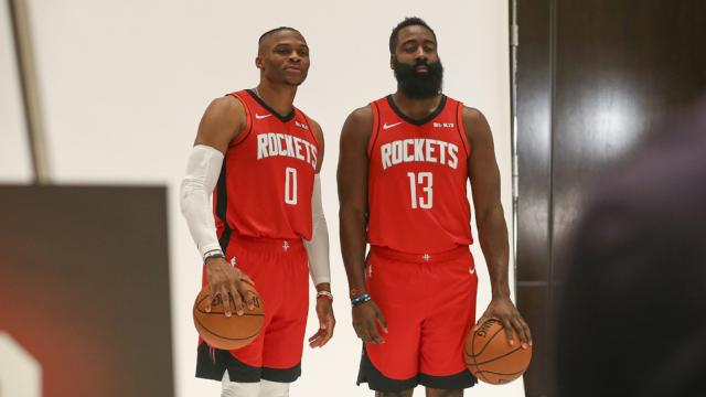 Russell Westbrook y James Harden, con los Houston Rockets