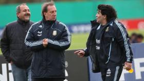 Bilardo y Maradona en 2009 en la selección argentina