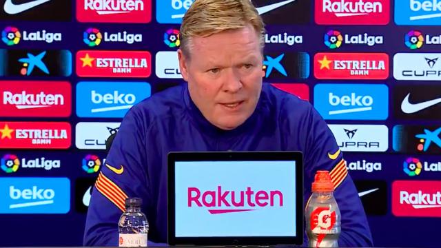 Koeman en rueda de prensa