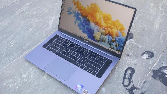 Honor MagicBook Pro