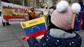 Manifestación en España a favor y en contra del régimen de Nicolás Maduro.