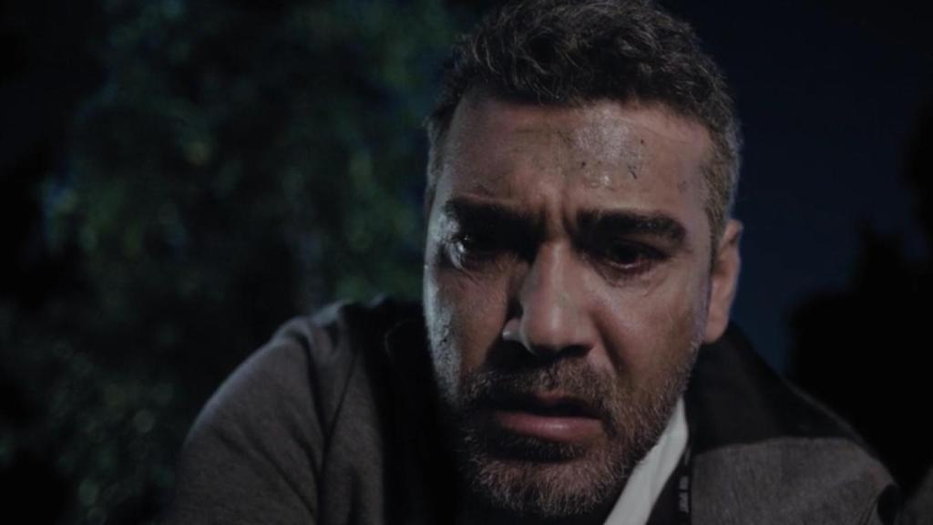 Sarp en el cementerio en el nuevo capítulo de 'Mujer' (Antena 3)