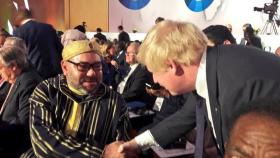 Mohamed VI y Boris Johnson en 2017, cuando este último era ministro de Exteriores del Reino Unido.