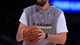 Marc Gasol calentando con Los Ángeles Lakers. Foto: Twitter (@Lakers)