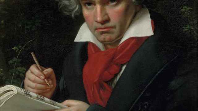 Retrato de Beethoven con el manuscrito de la 'Missa solemnis' (1820), de Joseph Karl Stieler.