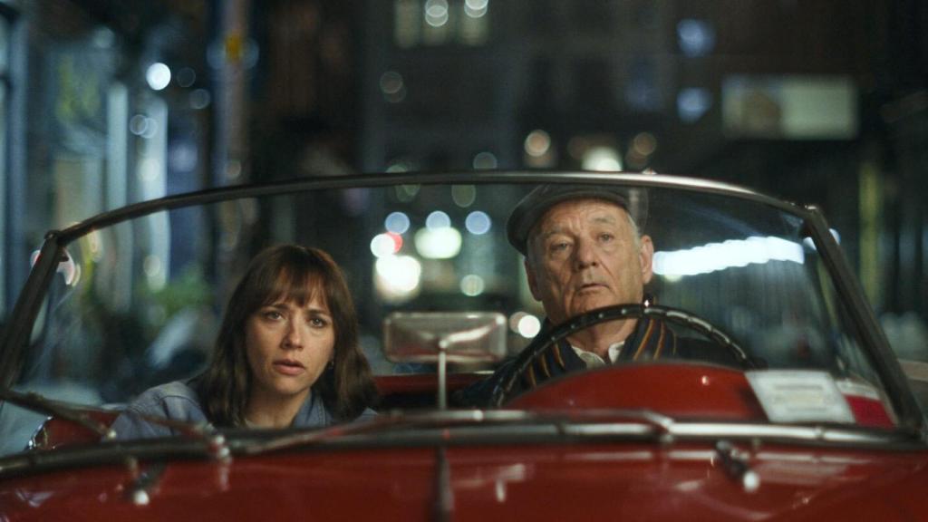 Rashida Jones y Bill Murray en 'On the Rocks', la película de Sofía Coppola .