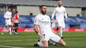 Benzema celebra un gol con el Real Madrid en La Liga