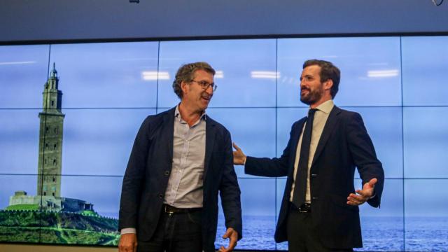 El presidente nacional del Partido Popular, Pablo Casado, junto al presidente de la Xunta, Alberto Núñez Feijóo hace unos meses.