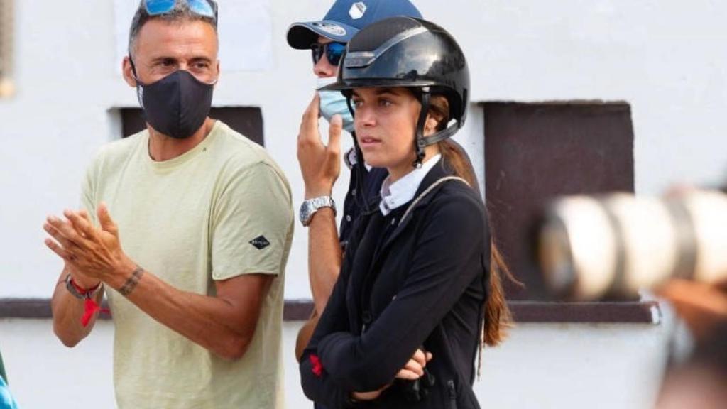 Luis Enrique y su Sira en una competición.