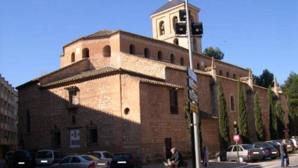 Iglesia de Santa María La Mayor de Daimiel (Ciudad Real). Imagen de archivo