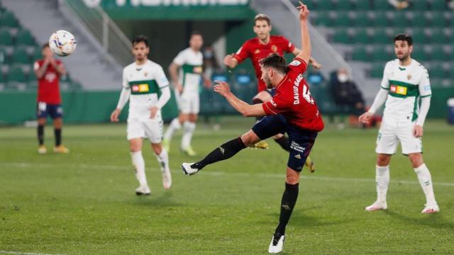 David García, en el Elche - Osasuna de la jornada 15 de La Liga