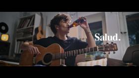 Salud para 2021: El deseo de Estrella Galicia en el nuevo spot de su campaña navideña