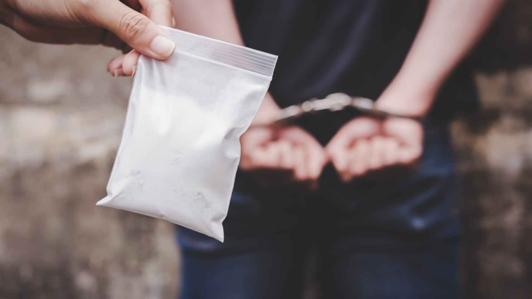 Dos vecinos de Vigo detenidos por tráfico de drogas