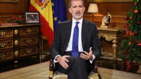 El Rey Felipe VI durante la transmisión de su mensaje de Navidad.