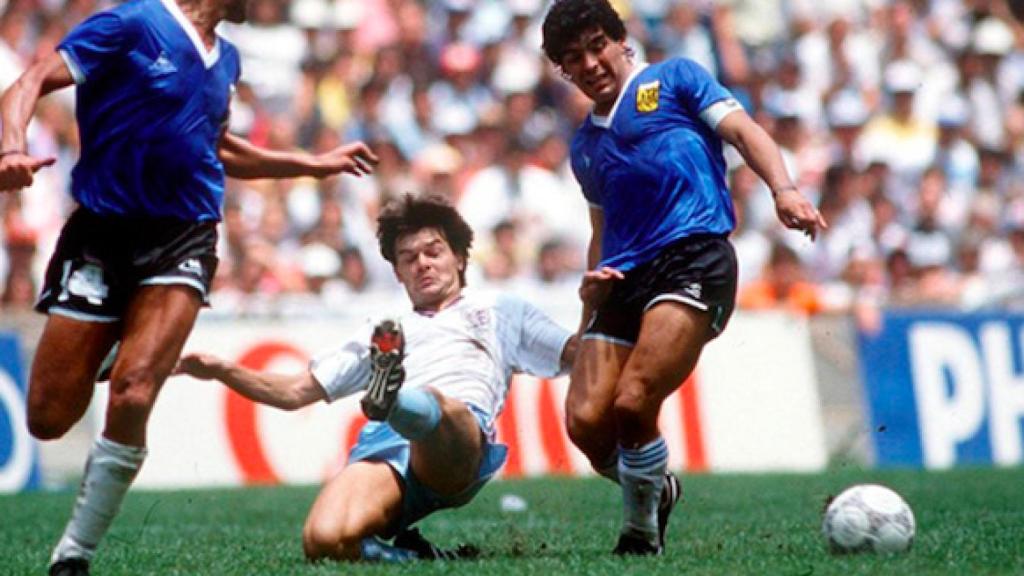 Maradona ante la selección inglesa en el Mundial de Mexico 1986