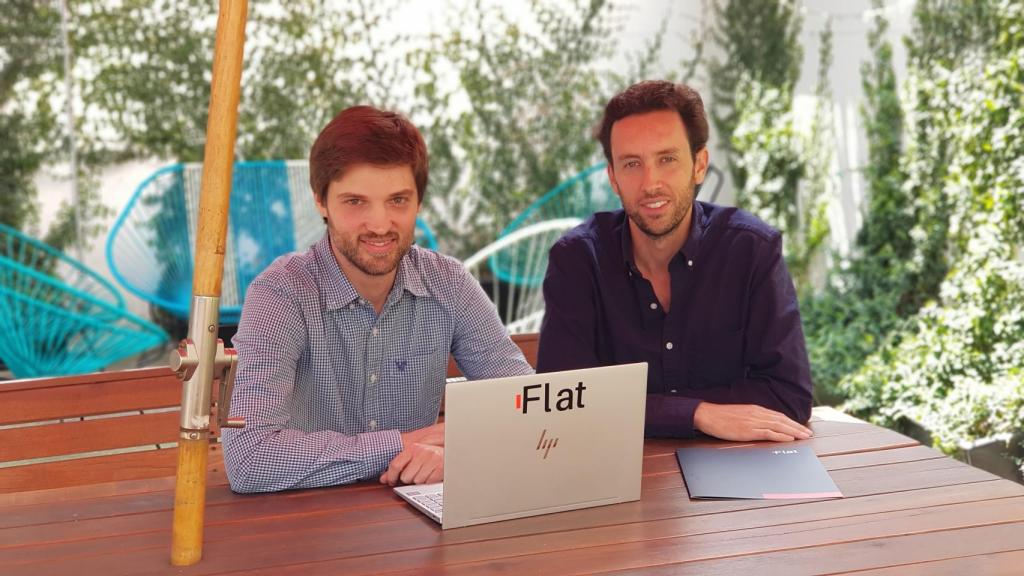 Bernardo Cordero y Víctor Noguera, fundadores de Flat.mx