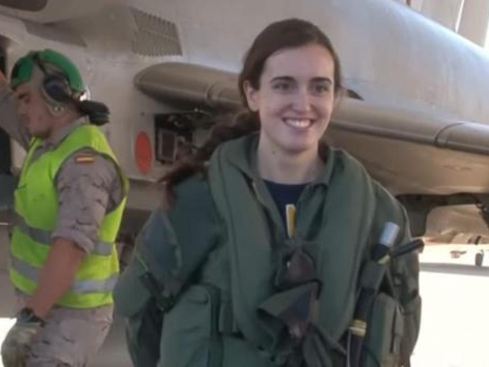 La teniente Gutiérrez se convierte en la primera mujer en España en pilotar  un Eurofighter en solitario