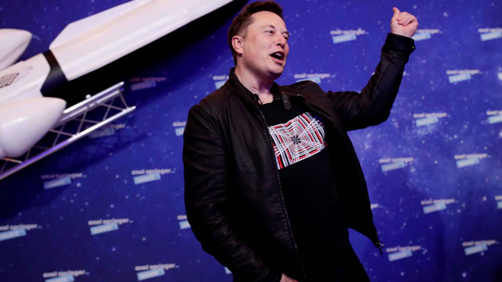 Elon Musk en una presentación.