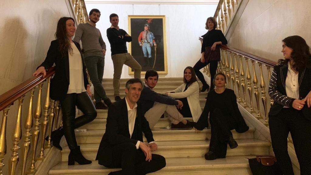 García-Aranyos, junto con el equipo de Endeavor España, en el Palacio de Linares (Madrid).