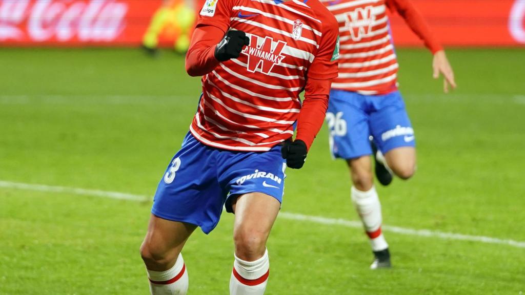 Jorge Molina celebra un gol con el Granada