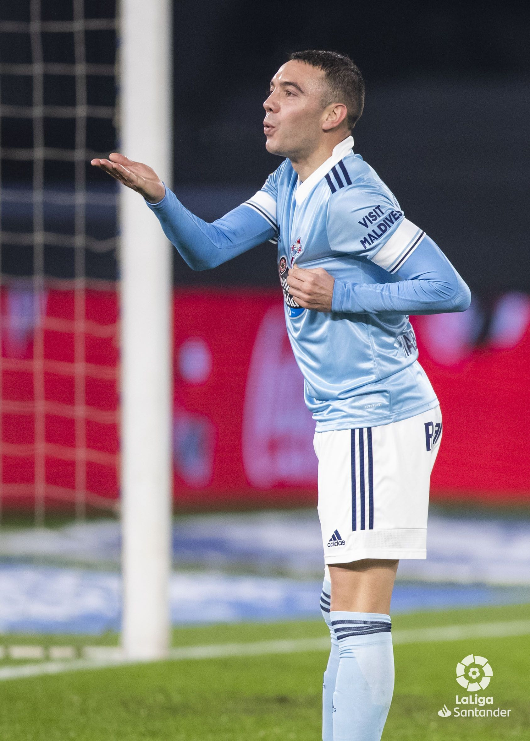 Iago Aspas se sitúa como máximo goleador (9) y asistente (6) del campeonato en solitario.