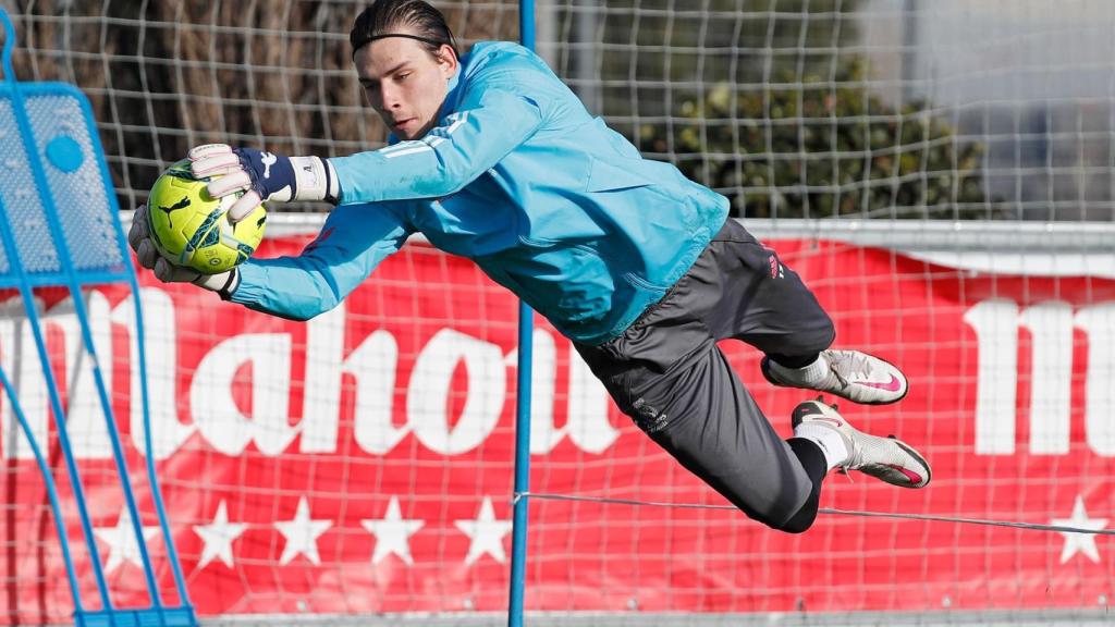 Lunin entrena en Valdebebas