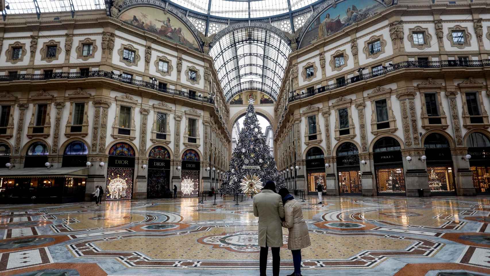 La Galería Vittorio Emanuele II en Milán este 1 de enero de 2021.