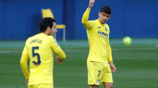 Gerard Moreno celebra un gol con el Villarreal