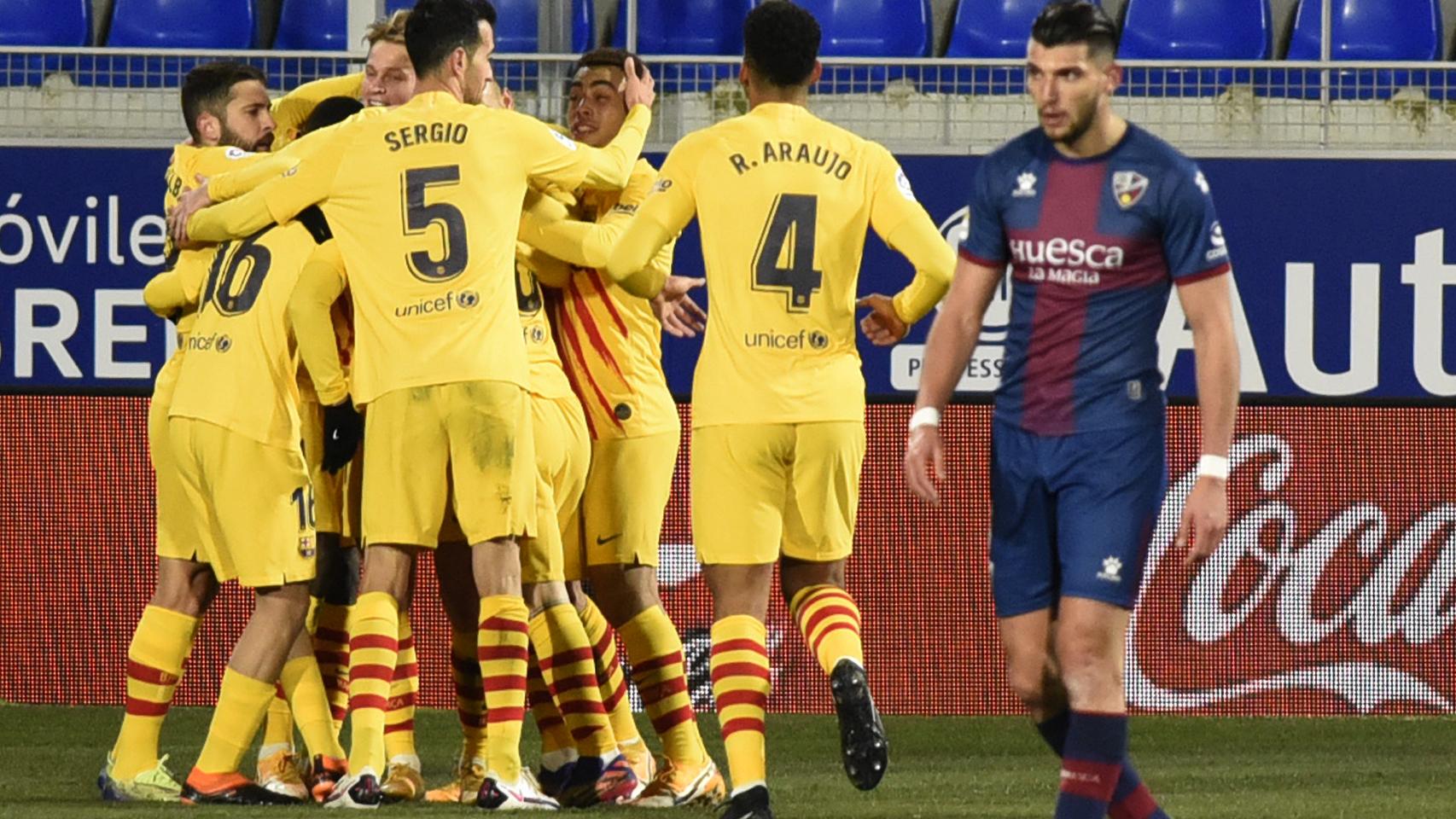 El Barça celebra su gol