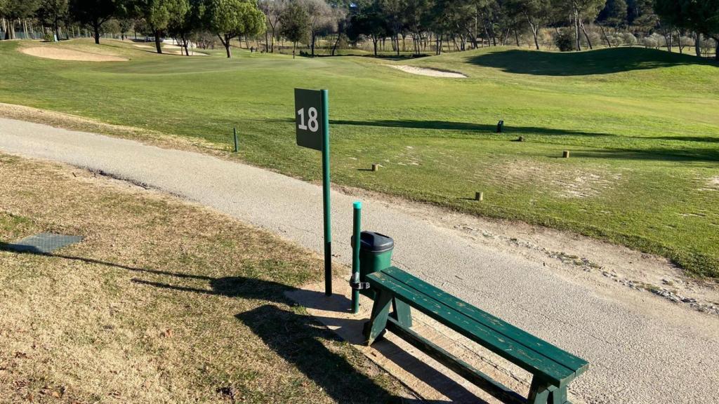 El campo de Golf de La Roca también se construyó durante su mandato