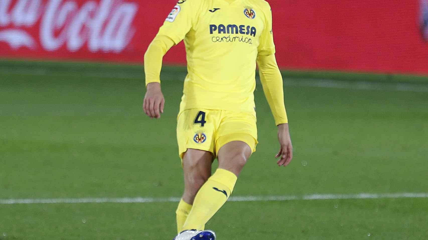 Pau Torres, durante un partido con el Villarreal